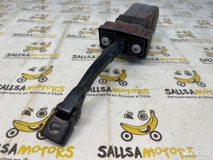 Ограничитель двери задний правый Volkswagen