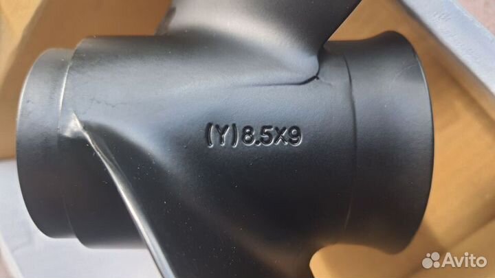 Продам гребной винт 3x8.5x9, Solas, 7шлицев