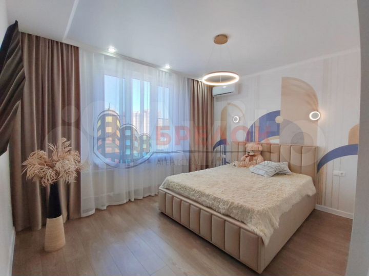 3-к. квартира, 77 м², 8/17 эт.