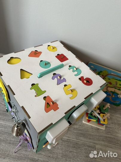 Бизиборд, сортер деревянный, вкладыш