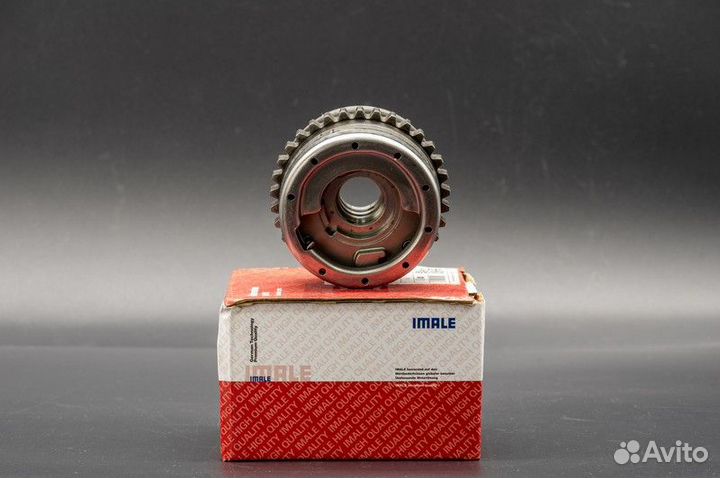 Муфта изменения фаз грм впуск левая Mercedes-Benz