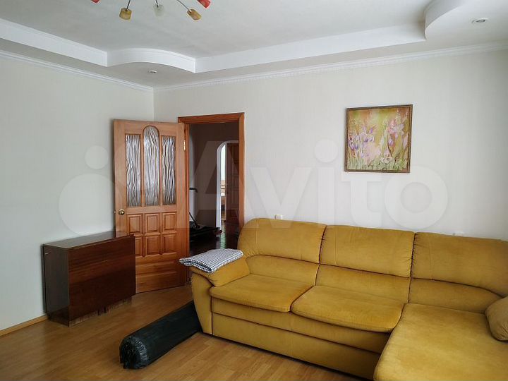 4-к. квартира, 74 м², 2/9 эт.