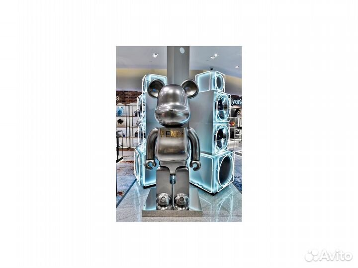 Современная скульптура Bearbrick Fendi 160 см