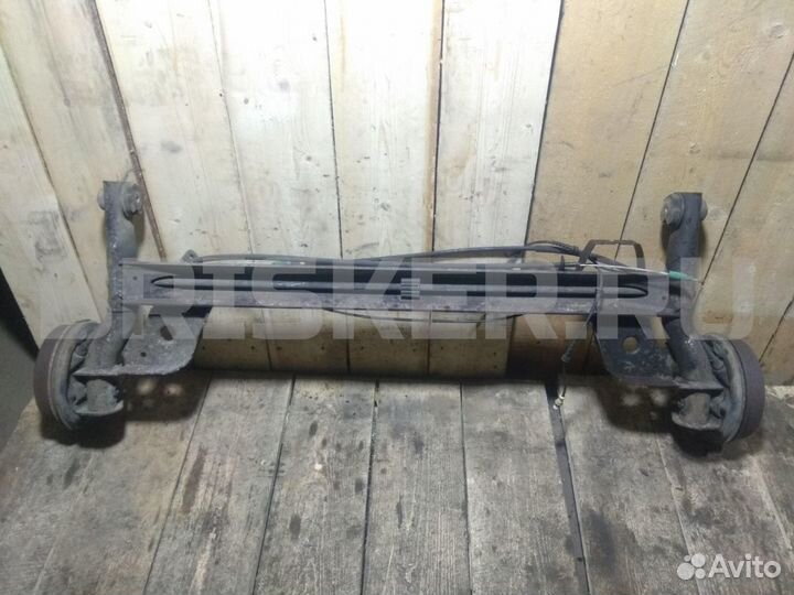 Балка задняя Рено Клио / Симбол Симбол II