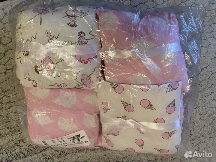 Бампер в детскую кроватку