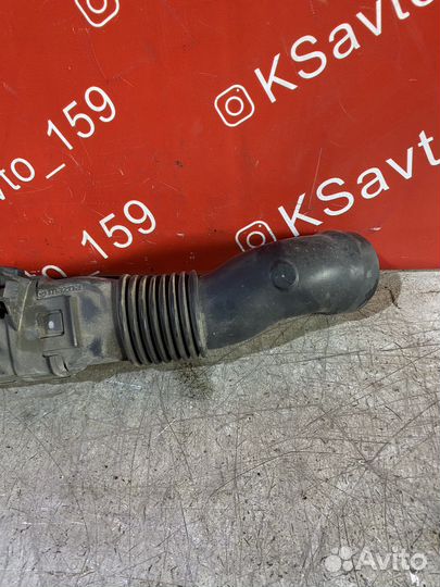 Mazda 3 BL Патрубок воздушного фильтра