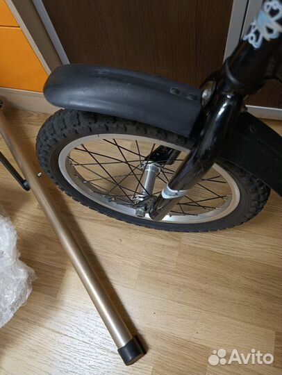 Детский велосипед 16