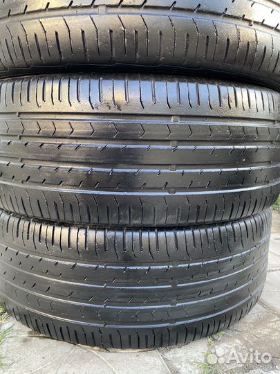 Continental ContiPremiumContact 5 225/60 R17