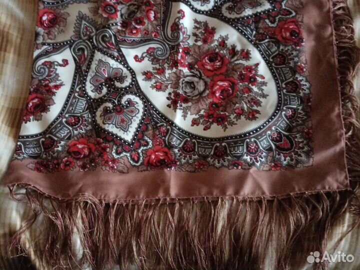 Платок Павлово-Посадский