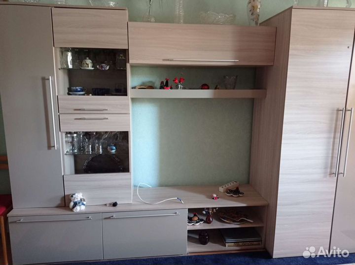 Стенка в гостиную 