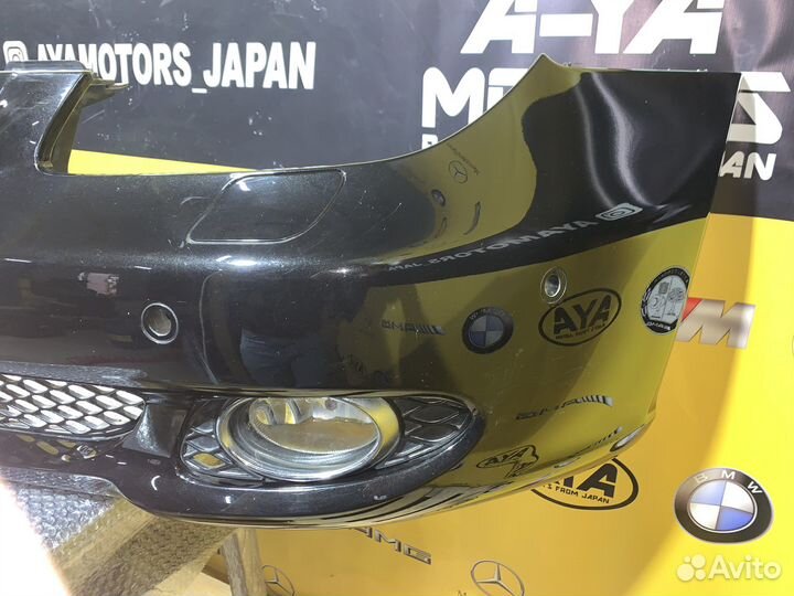 Передний бампер на w219