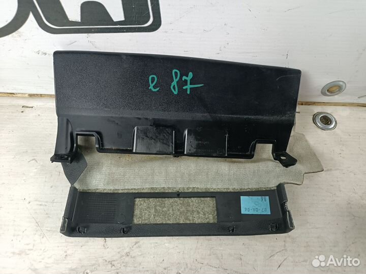 Кожух рулевой колонки BMW 1 e87