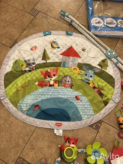 Мобиль,дуга и коврик развивающий tini love