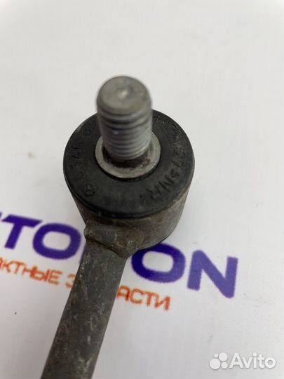 Стойка стабилизатора задняя левая Mercedes C-Class