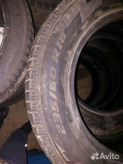 Pirelli Ice Zero 235/60 R18