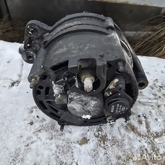 Генератор Volkswagen Transporter T4 AAB