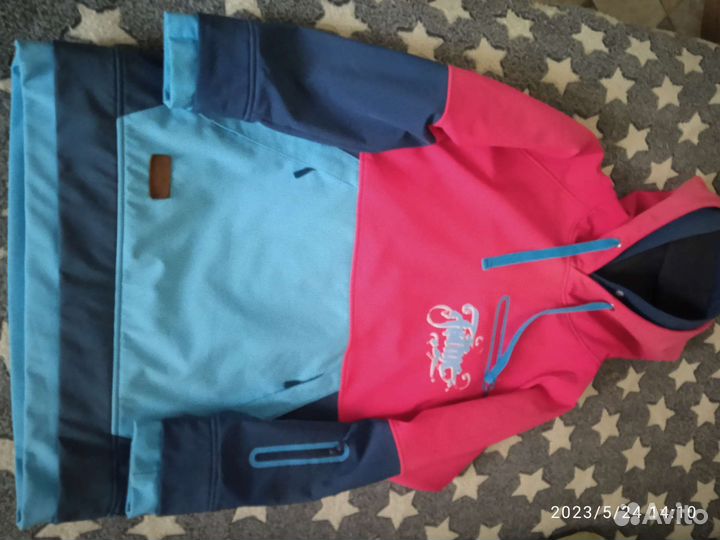 Анорак горнолыжгый/сноубордический Running river