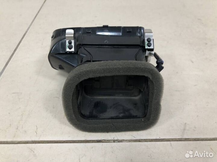 Дефлектор воздушный Volkswagen Polo Sed RUS 2011