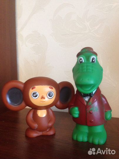 Крокодил Гена и Чебурашка резиновые