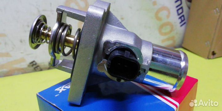 Термостат новый Chevrolet Cruze Opel Astra V