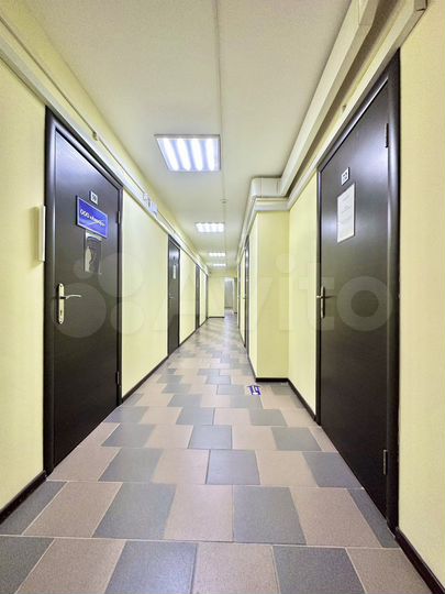 С арендатором, панорамные окна от, 17.5 м²