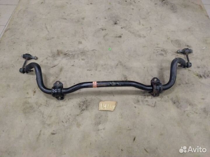 Передний стабилизатор jeep grand cherokee wk2 3.0