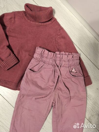 Утеплённые джинсы и водолазка 86