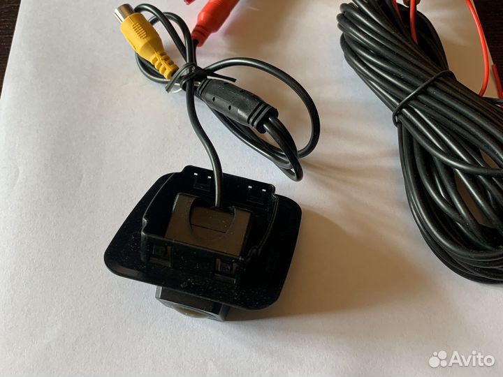 Камера заднего вида на android е 70