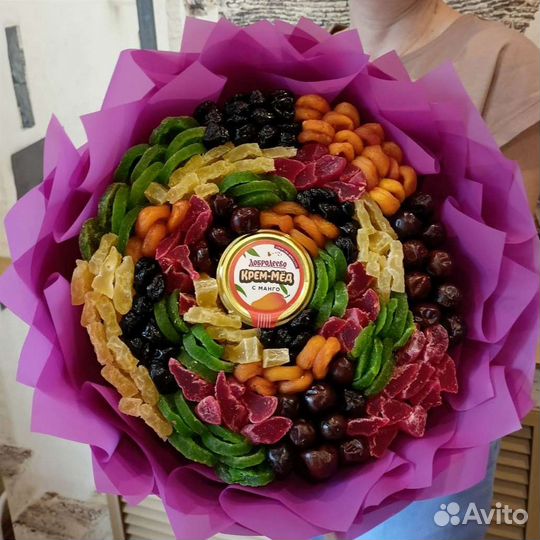 Съедобные букеты из сухофруктов