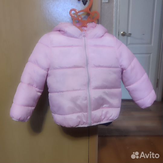 Продаеться куртки