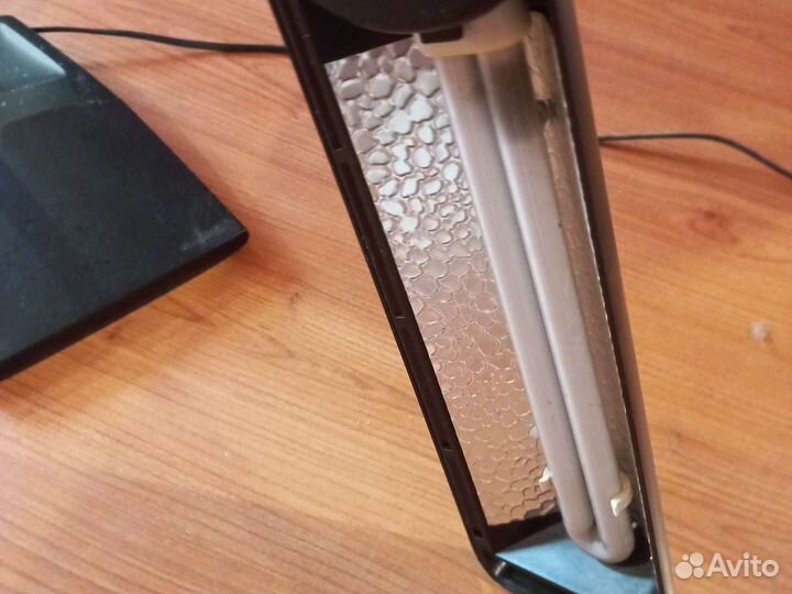 Лампа настольная