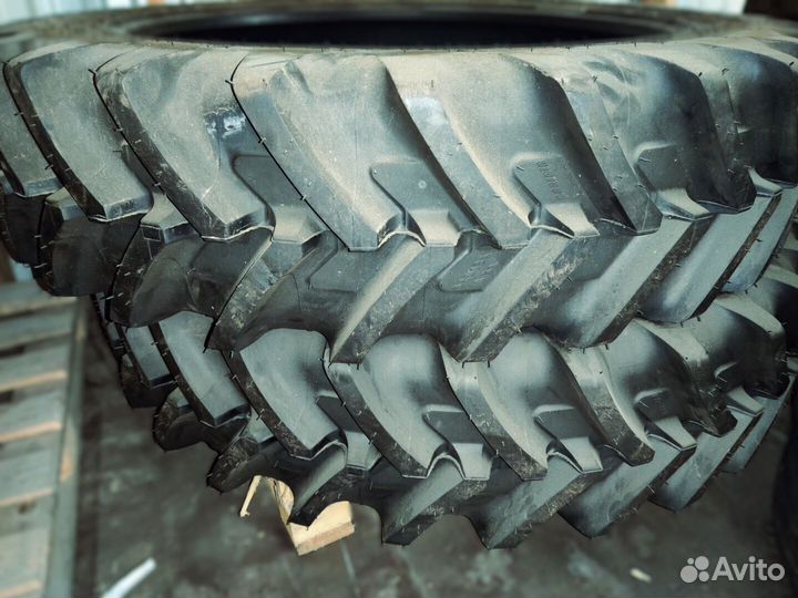 320/85R38 (12.4R38) BKT Agrimax RT-855 TL