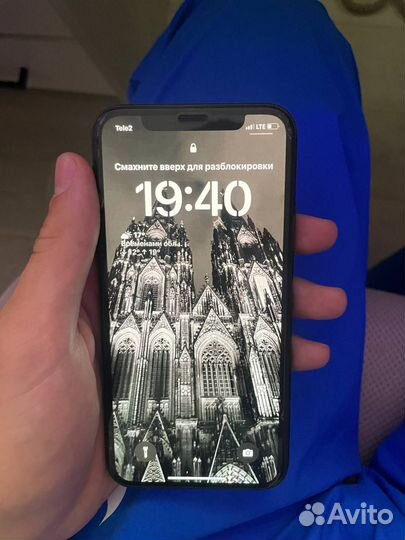 iPhone X, 64 ГБ