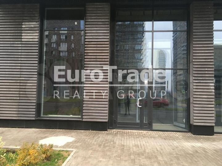 Сдам торговое помещение, 163 м²