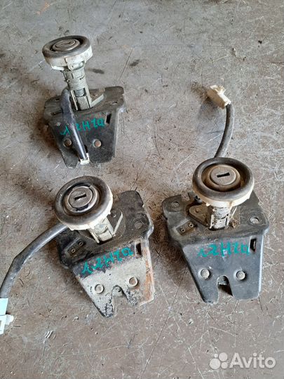 Замок багажника Lancia libra