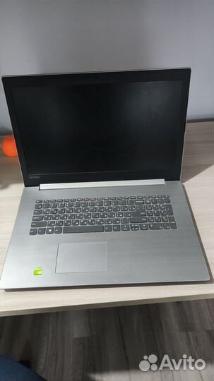 Lenovo ideapad 330-17ikb