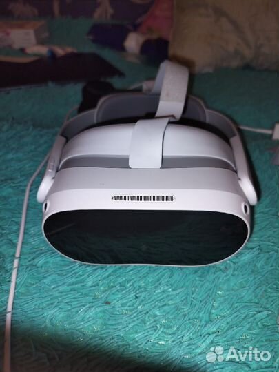 Pico 4 vr 128gb + комплект