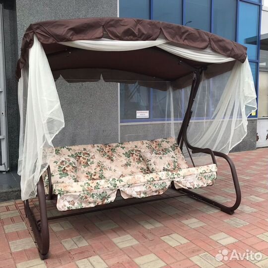 Садовые качели новые