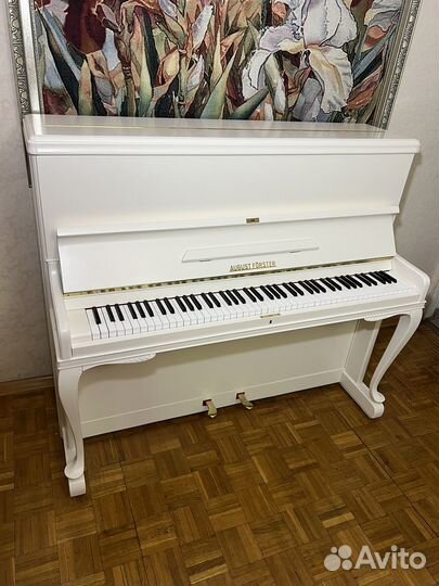 Пианино August Forster