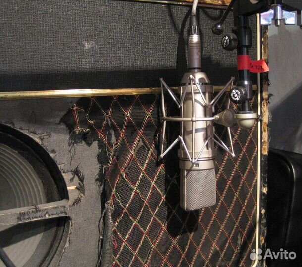 Микрофон neumann U 87 Ai MT