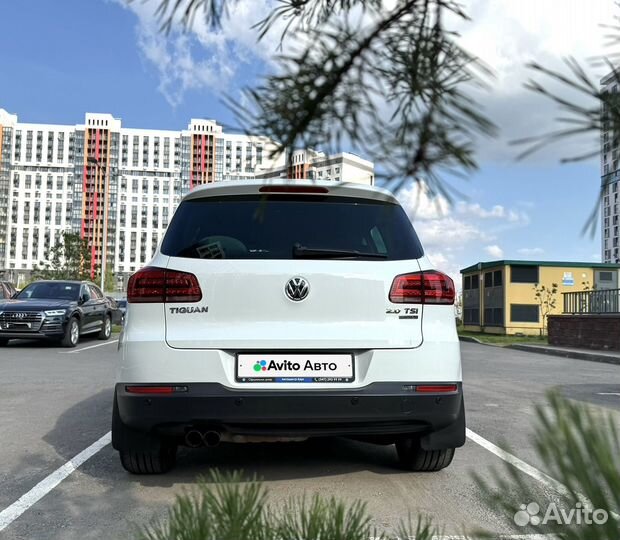 Volkswagen Tiguan 2.0 AT, 2015, 87 000 км