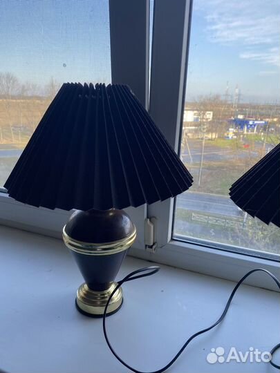 Лампа настольная. Светильник