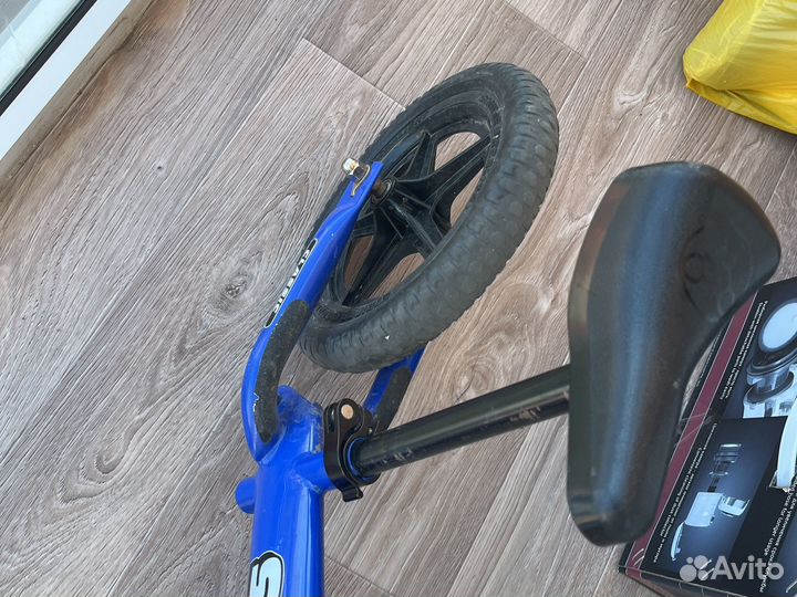 Беговел strider classic 12