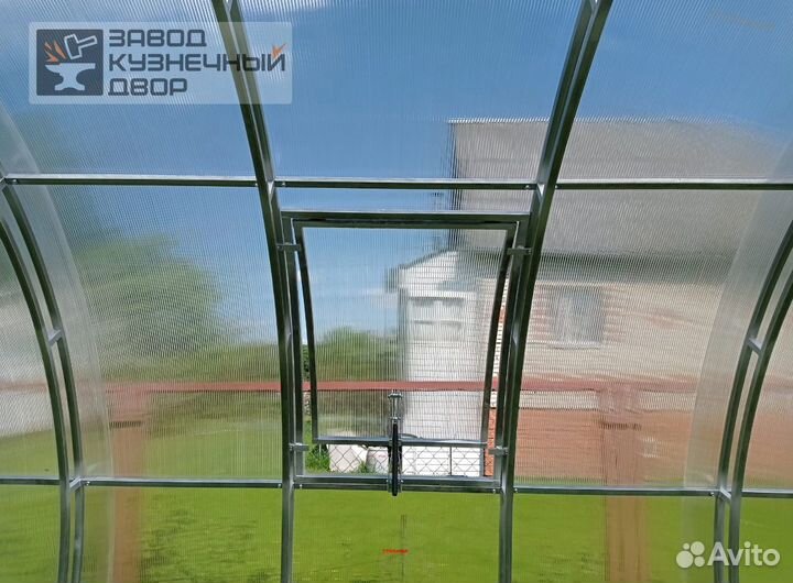 Теплица с поликарбонатомТеплица усиленная с полика