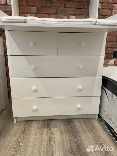 Пеленальный комод новый+ матрасик