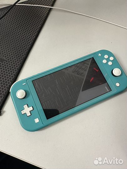 Nintendo switch lite 32GB + 128