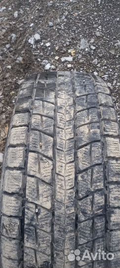 Dunlop Winter Maxx SJ8 265/65 R17