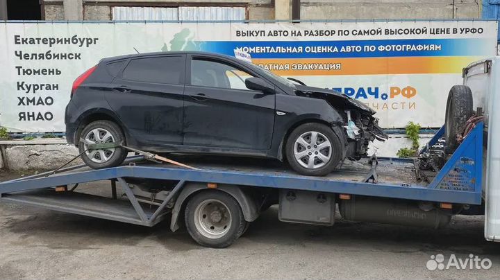 Накладка декоративная на консоль Hyundai Solaris 8