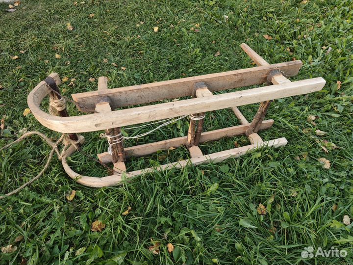Санки старинные