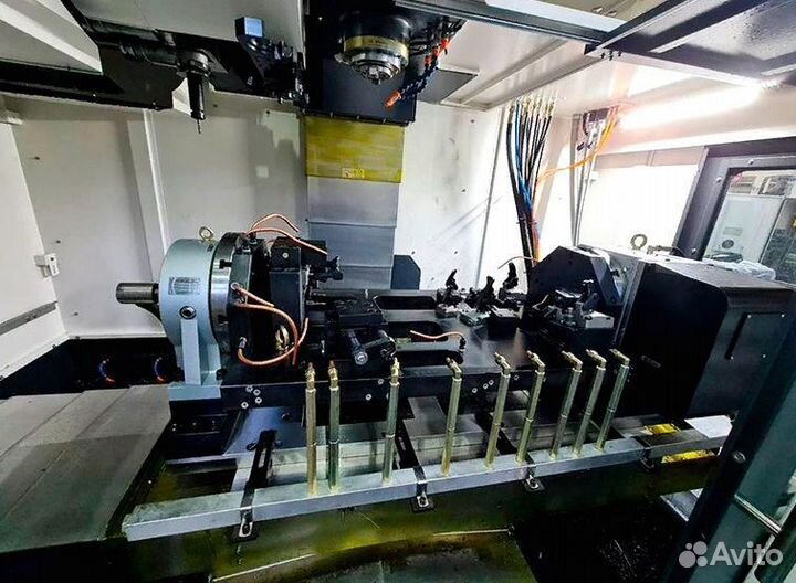 3-х осевой Вертикальный фрезерный центр EM1500Z